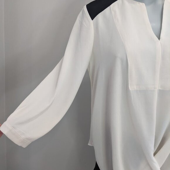 Women's Forever 21 Split Neck 3/4 sleeve Draped Front Sheer Blouse | Size M - Picture 4 of 5